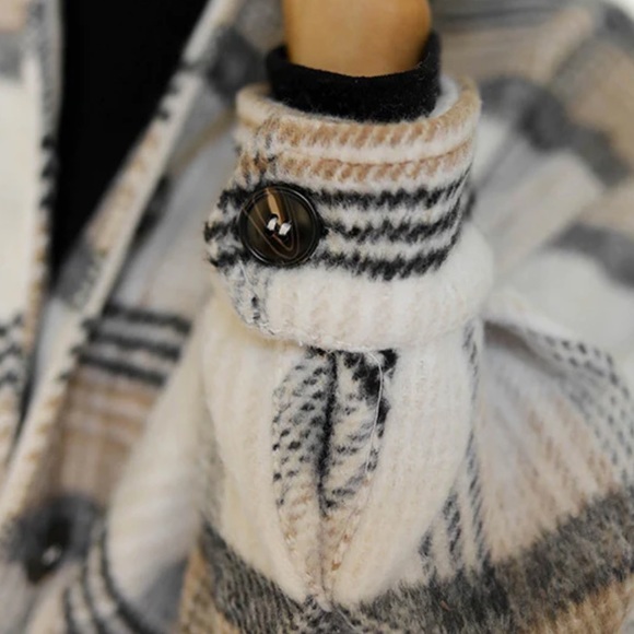 Ashlyn Shacket-Black - Picture 3 of 7